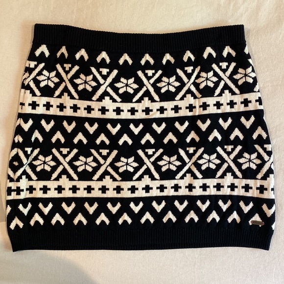 Hatley Skirt - Picture 4 of 7